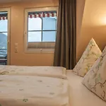 Gaestehaus In 3* فلاويخ