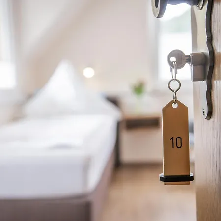 Bed & Breakfast Gaestehaus In 3*